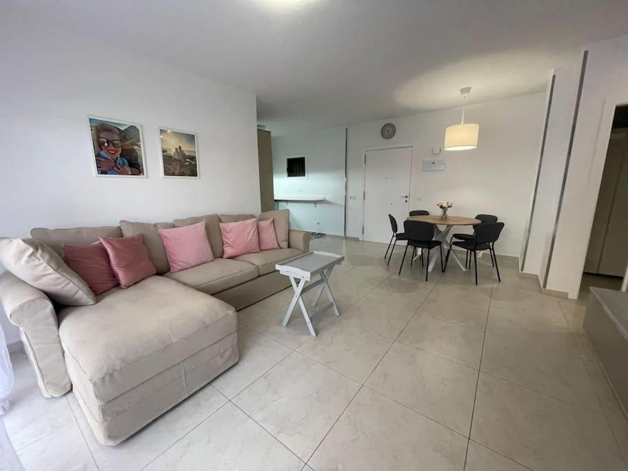 Happy Space Apartment Los Cristianos  Bagian luar foto